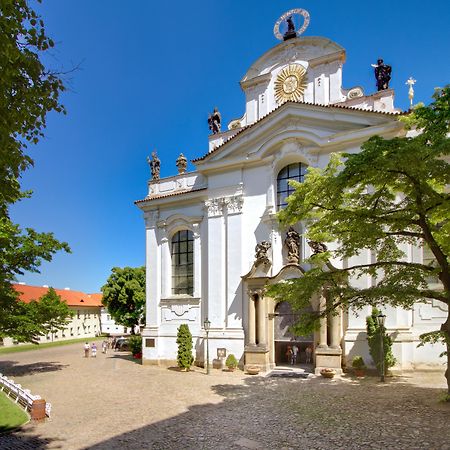Monastery Hotel Prague Exterior photo